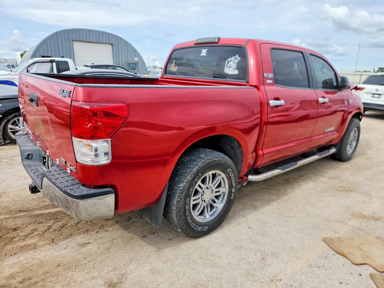 2011 Toyota Tundra Crewmax Sr5 Красный vin: 5TFDW5F13BX164169