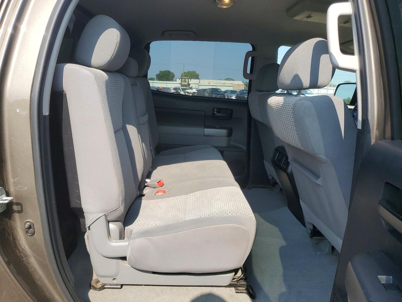 2011 Toyota Tundra Crewmax Sr5 Коричневый vin: 5TFDW5F13BX191341