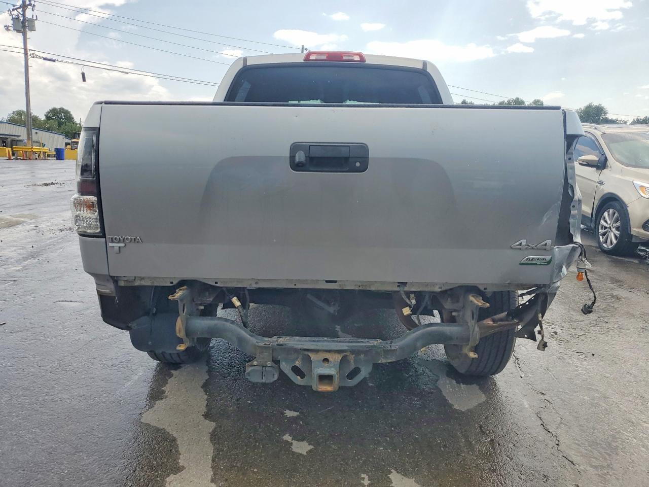 2013 Toyota Tundra Crewmax Sr5 Silver vin: 5TFDW5F13DX320908