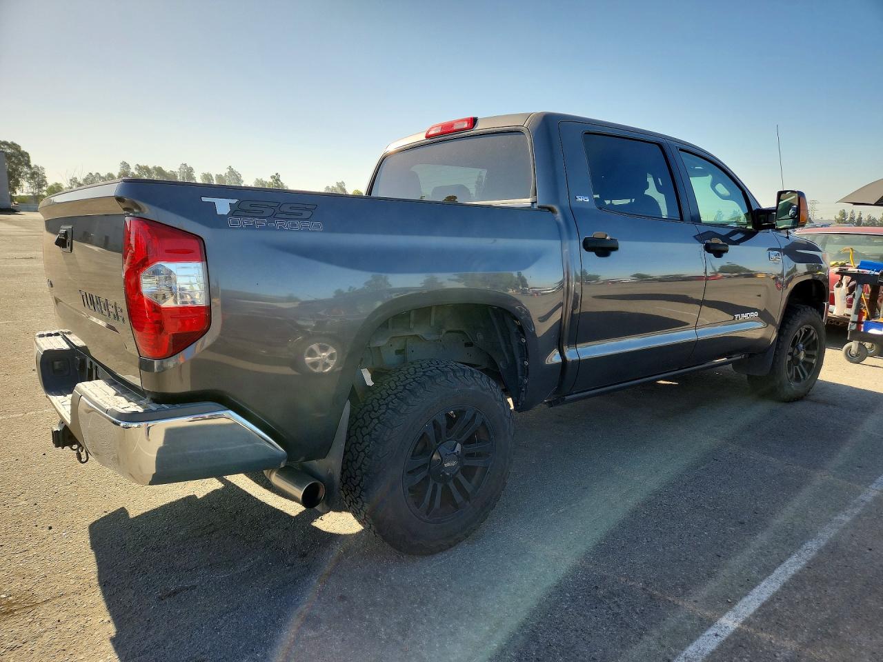 2014 Toyota Tundra Crewmax Sr5 Gray vin: 5TFDW5F13EX389826