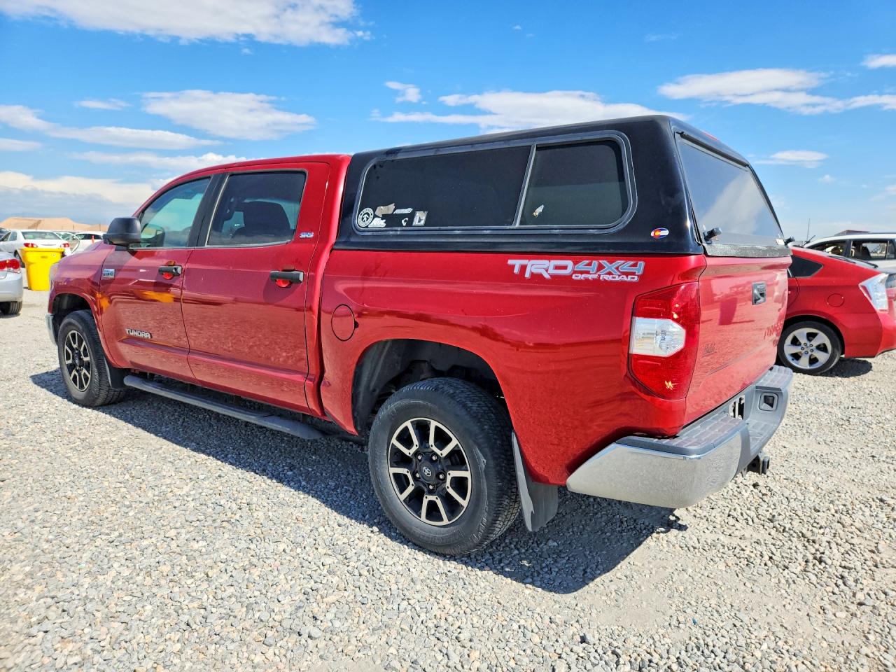 2015 Toyota Tundra Sr5 Красный vin: 5TFDW5F13FX465109