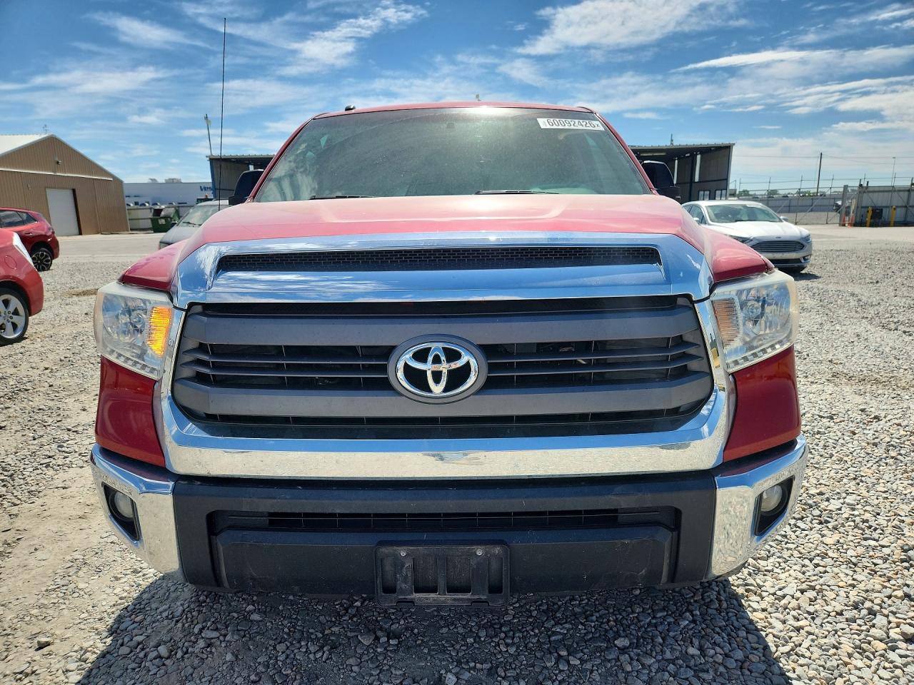 2015 Toyota Tundra Sr5 Красный vin: 5TFDW5F13FX465109
