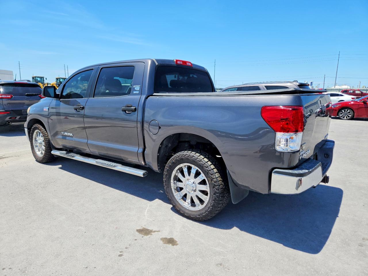 2012 Toyota Tundra Crewmax Sr5 Gray vin: 5TFDW5F14CX240807