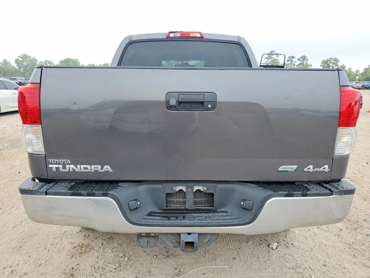 2013 Toyota Tundra Crewmax Sr5 Gray vin: 5TFDW5F14DX322828