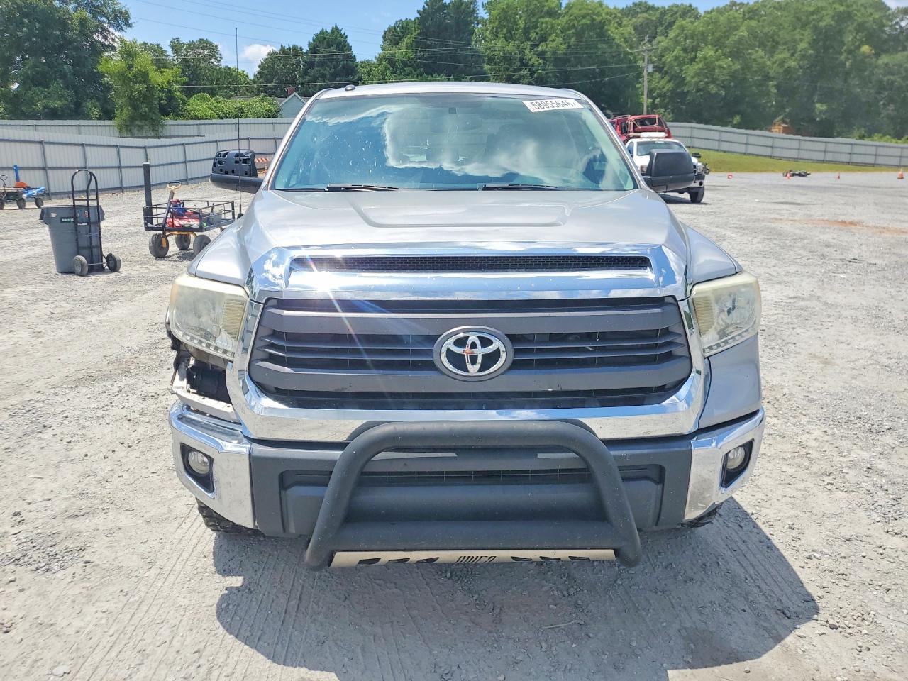 2015 Toyota Tundra Sr5 Silver vin: 5TFDW5F14FX418820