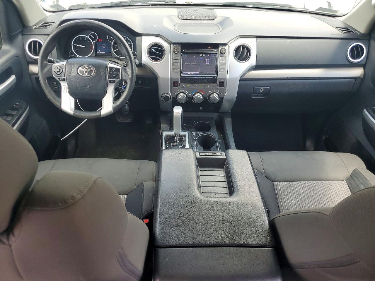 2015 Toyota Tundra Sr5 Silver vin: 5TFDW5F14FX418820