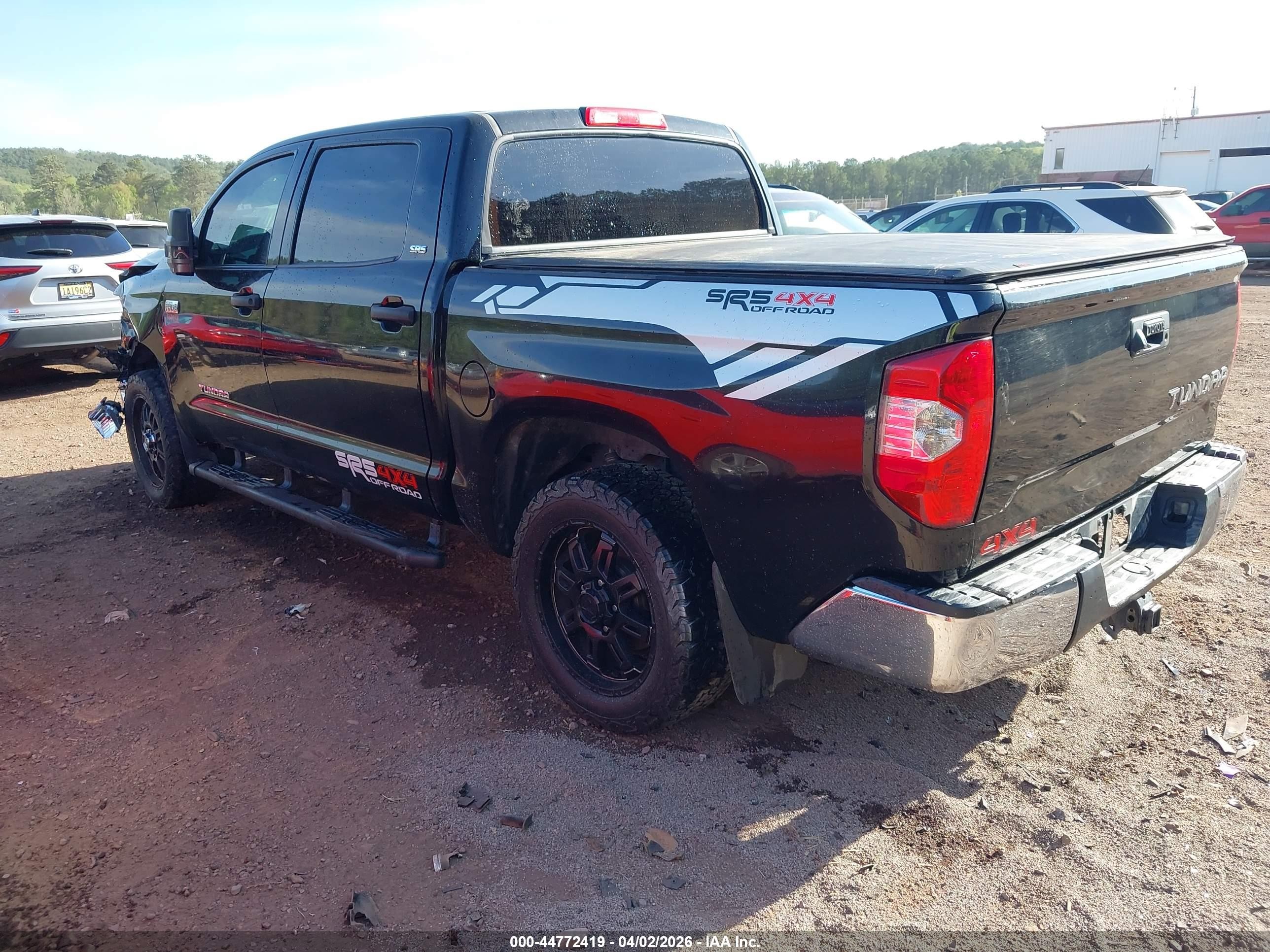 2015 Toyota Tundra Sr5 5.7l V8 Black vin: 5TFDW5F14FX483831