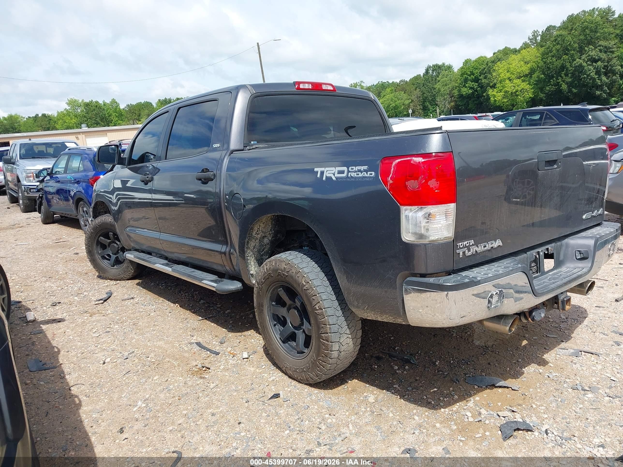 2011 Toyota Tundra Grade 5.7l V8 Gray vin: 5TFDW5F15BX207961