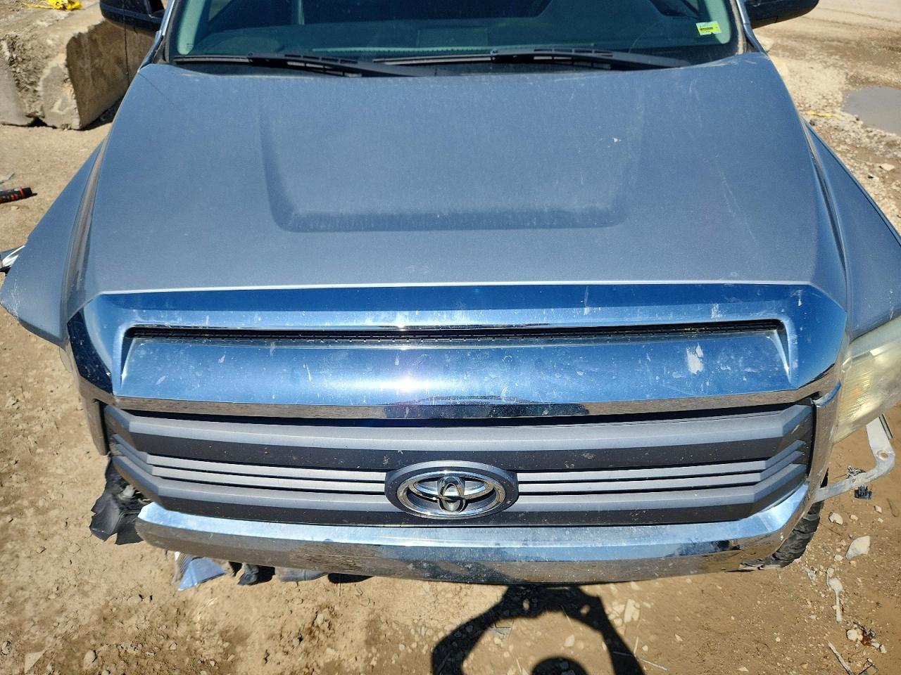 2014 Toyota Tundra Crewmax Sr5 Silver vin: 5TFDW5F15EX347626