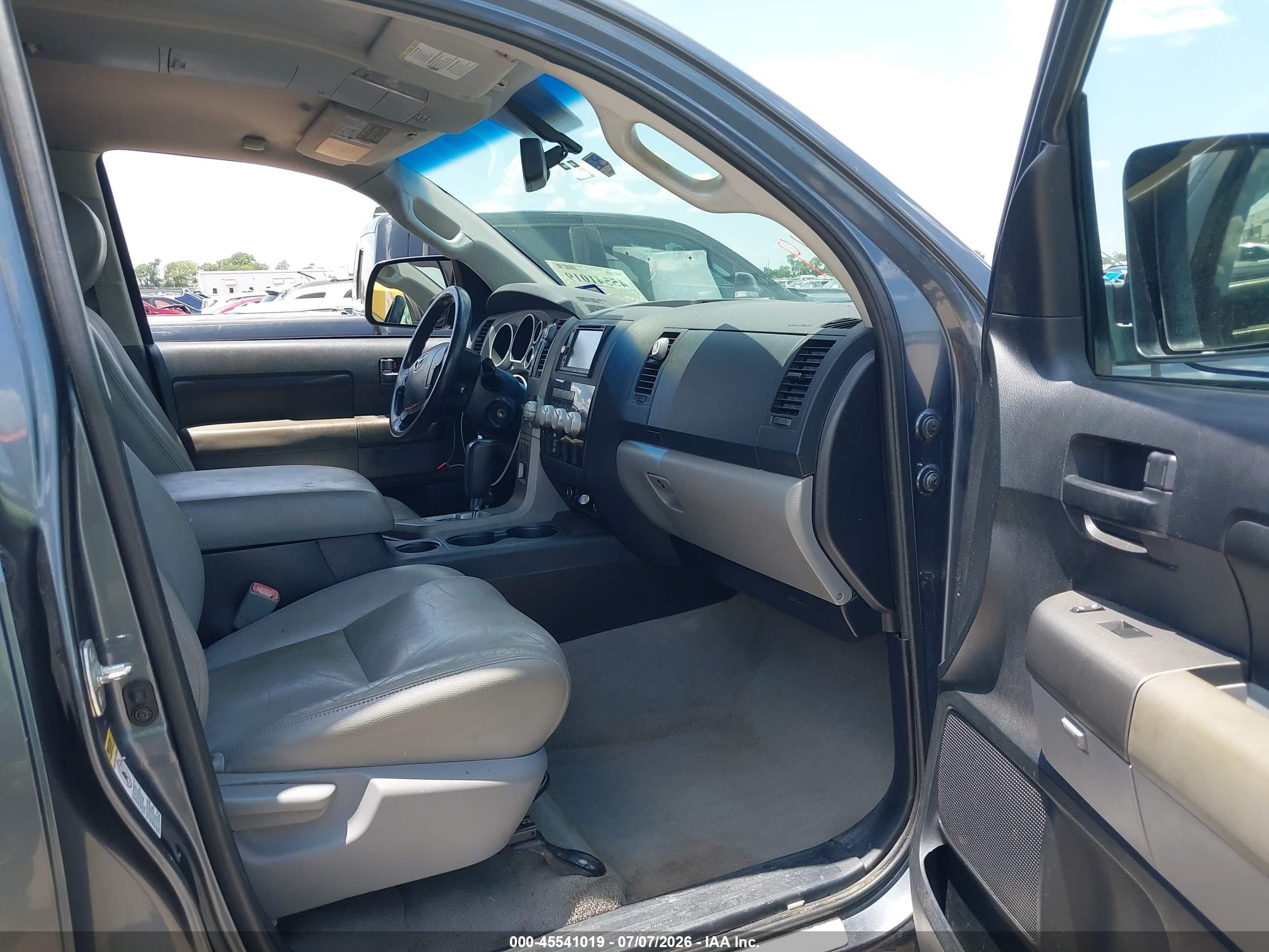 2010 Toyota Tundra Grade 5.7l V8 Gray vin: 5TFDW5F16AX152077