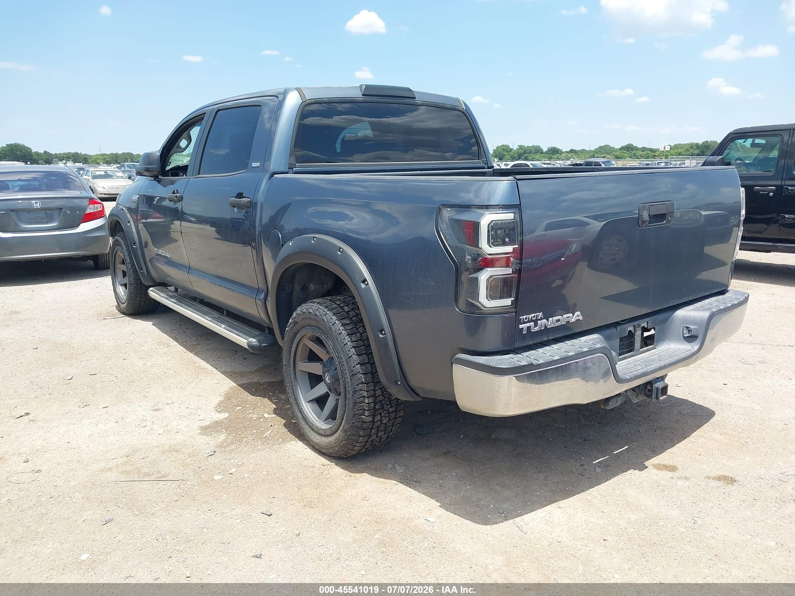 2010 Toyota Tundra Grade 5.7l V8 Gray vin: 5TFDW5F16AX152077