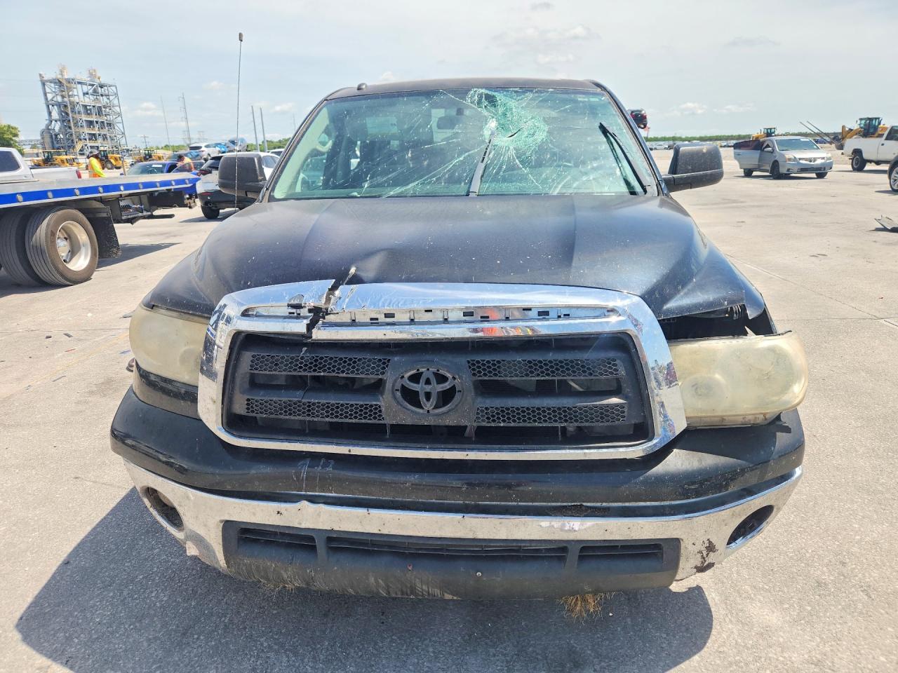 2011 Toyota Tundra Crewmax Sr5 Black vin: 5TFDW5F16BX188028