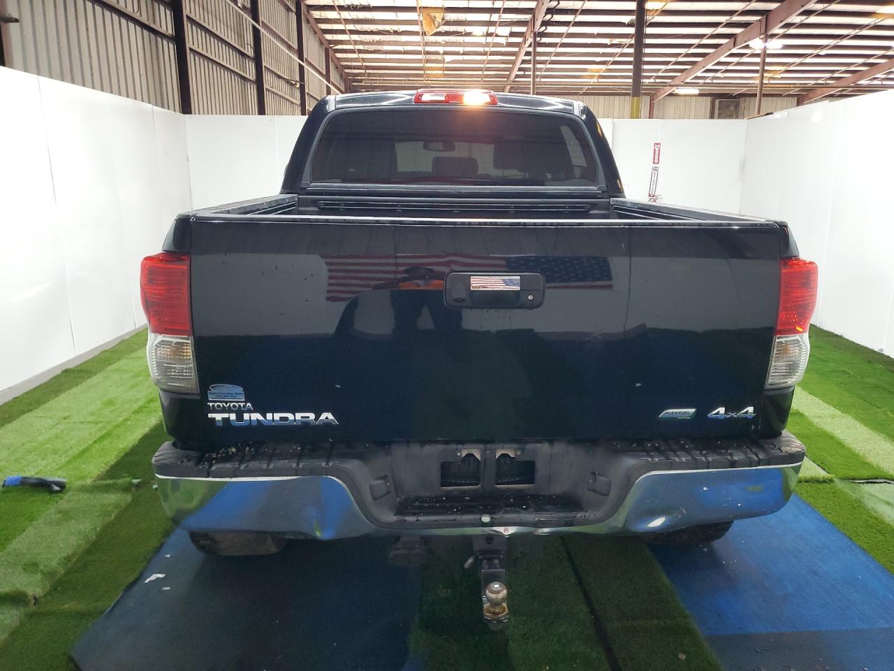 2012 Toyota Tundra Crewmax Sr5 Black vin: 5TFDW5F16CX234023 Damage: Tailgate, Multiple Dents/Paint Damage, 2