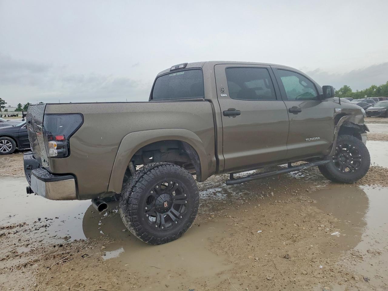 2012 Toyota Tundra Crewmax Sr5 Tan vin: 5TFDW5F16CX250657