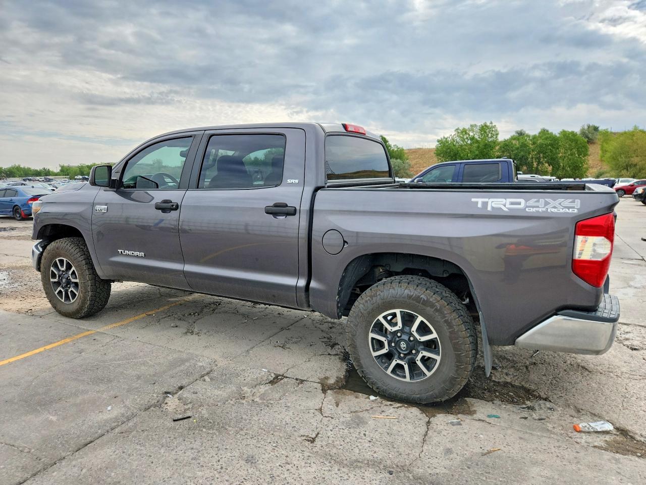 2015 Toyota Tundra Sr5 Gray vin: 5TFDW5F16FX437515