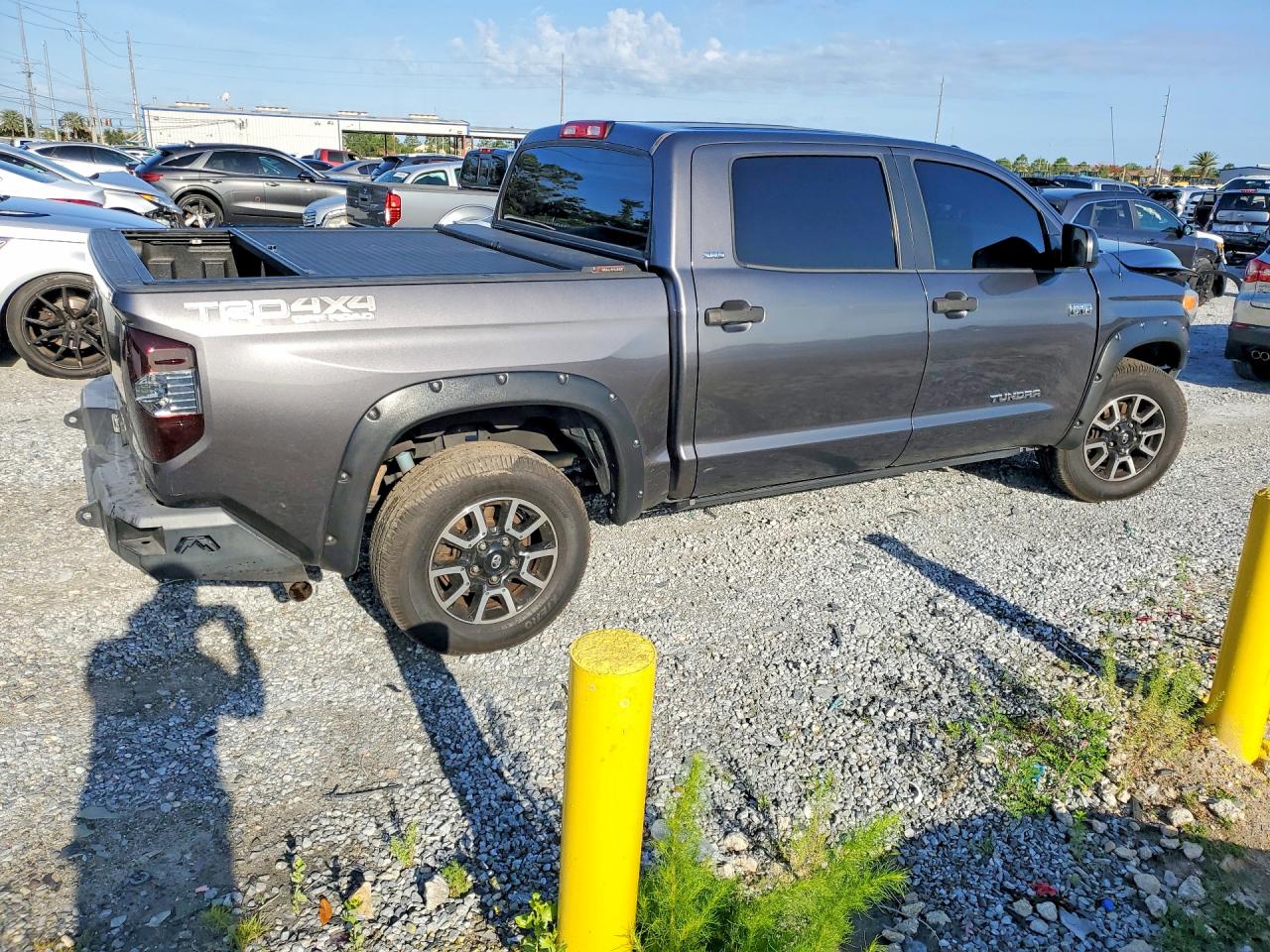 2015 Toyota Tundra Sr5 Gray vin: 5TFDW5F16FX454282