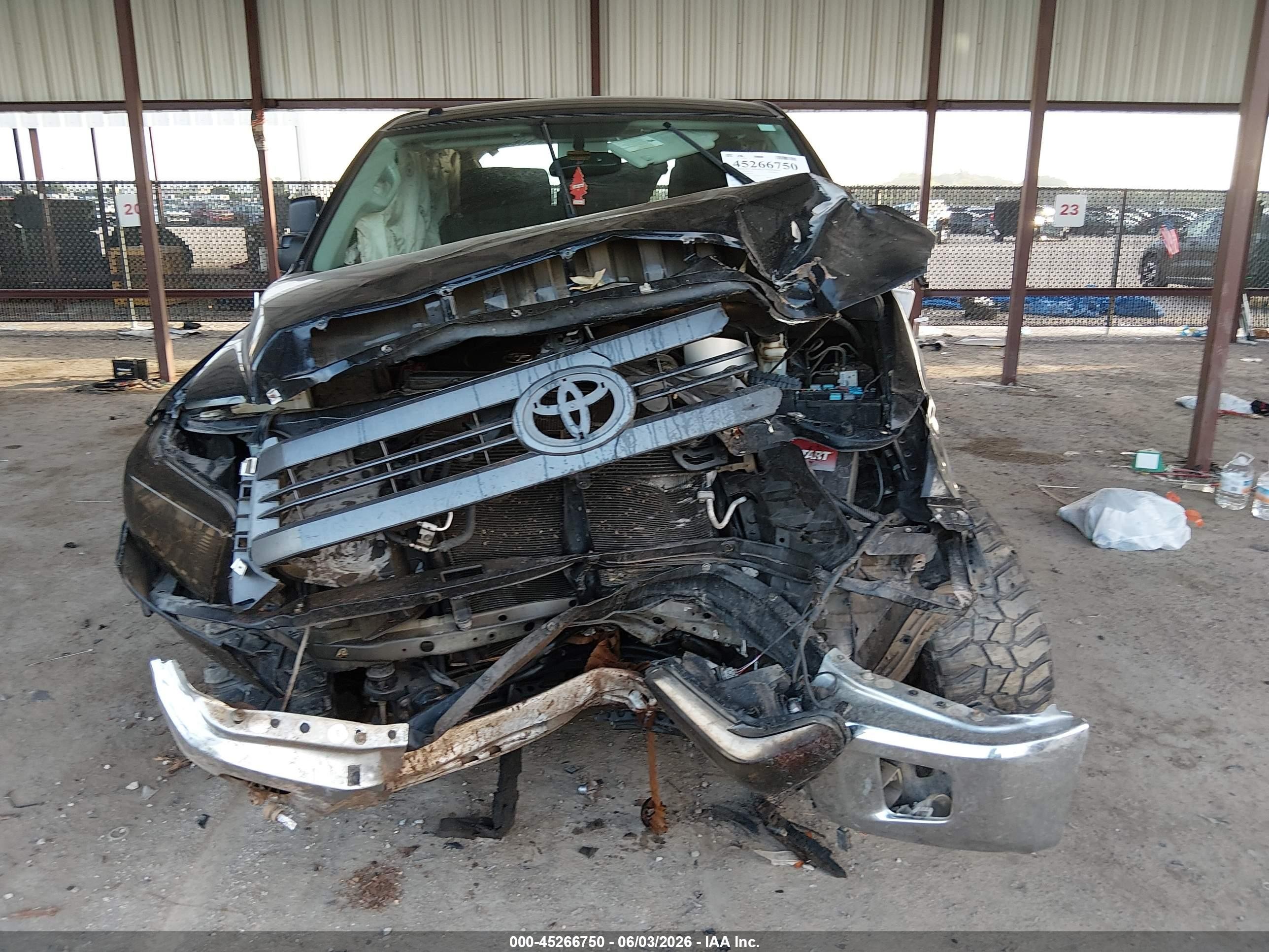 2015 Toyota Tundra Sr5 5.7l V8 Black vin: 5TFDW5F16FX454654