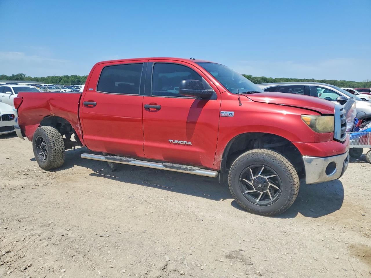 2011 Toyota Tundra Crewmax Sr5 Maroon vin: 5TFDW5F17BX193402