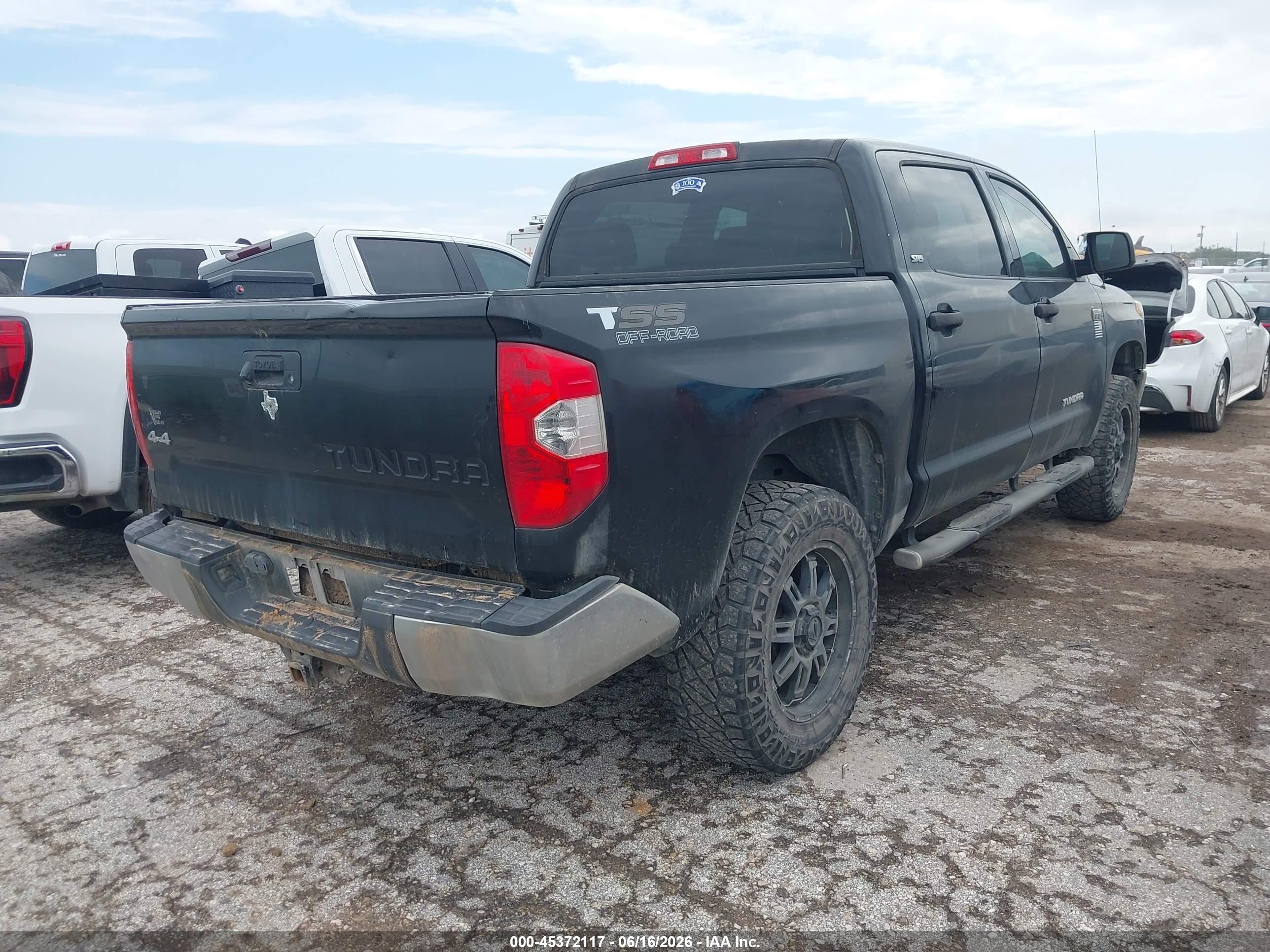 2014 Toyota Tundra Sr5 5.7l V8 Черный vin: 5TFDW5F17EX387951