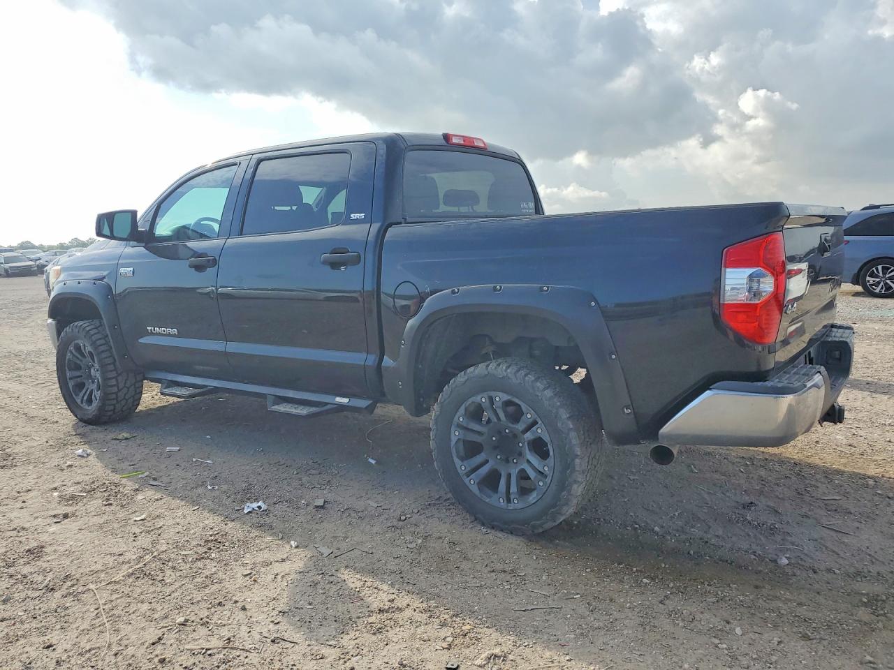 2014 Toyota Tundra Crewmax Sr5 Black vin: 5TFDW5F17EX388582