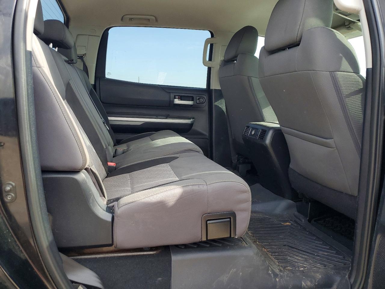 2014 Toyota Tundra Crewmax Sr5 Black vin: 5TFDW5F17EX388582