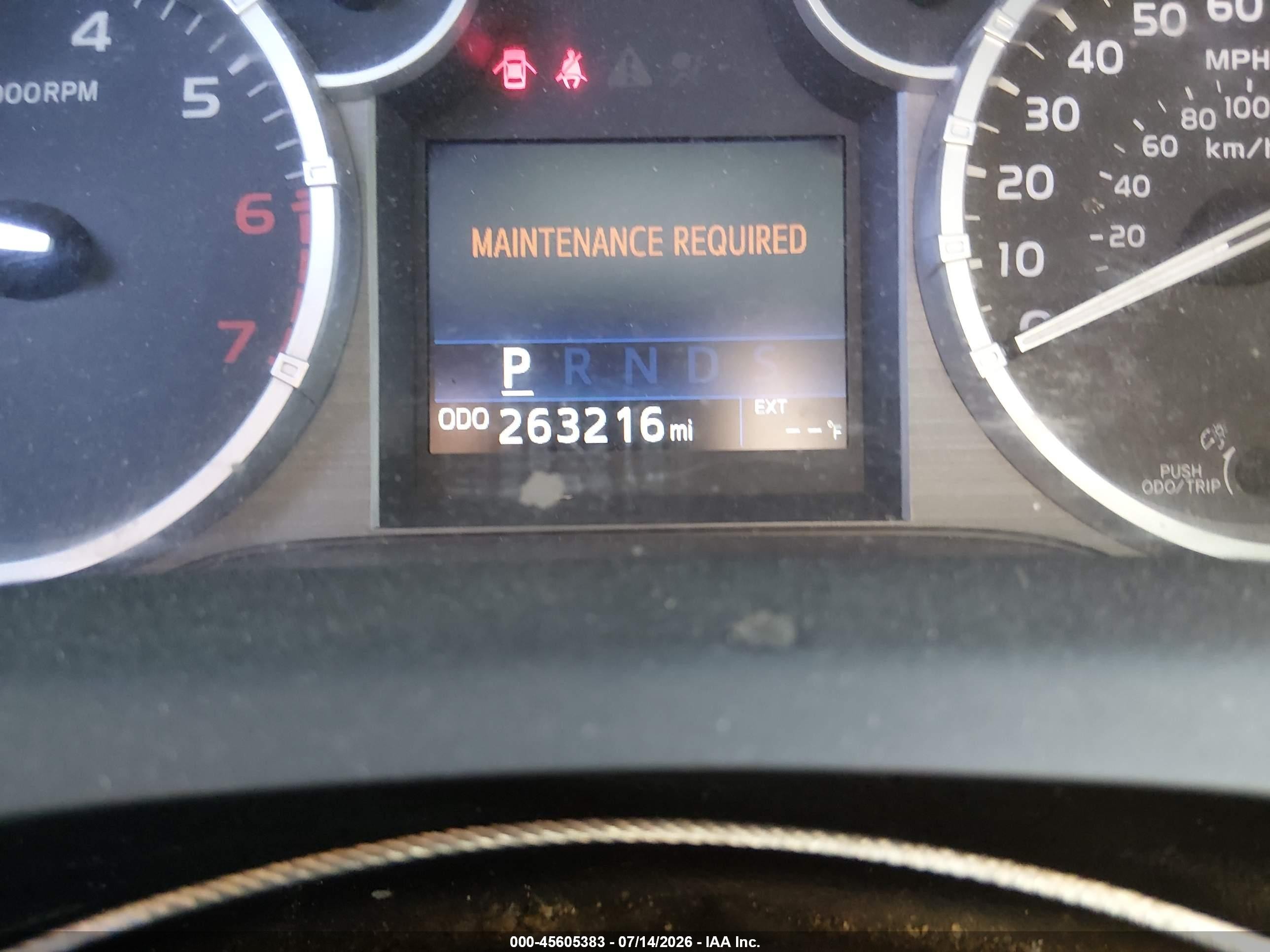 2015 Toyota Tundra Sr5 5.7l V8 White vin: 5TFDW5F17FX470779
