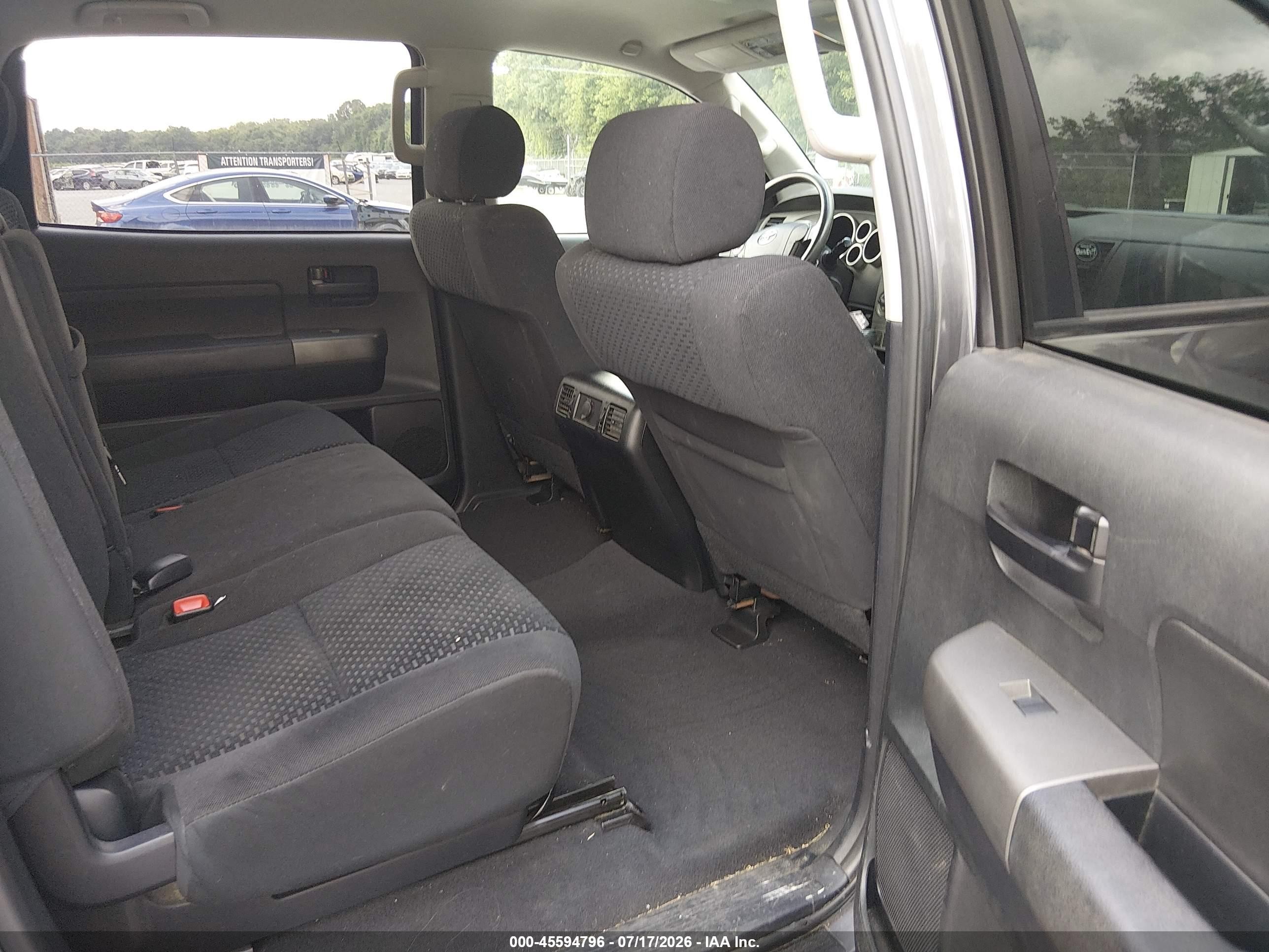 2011 Toyota Tundra Grade 5.7l V8 Gray vin: 5TFDW5F18BX199239