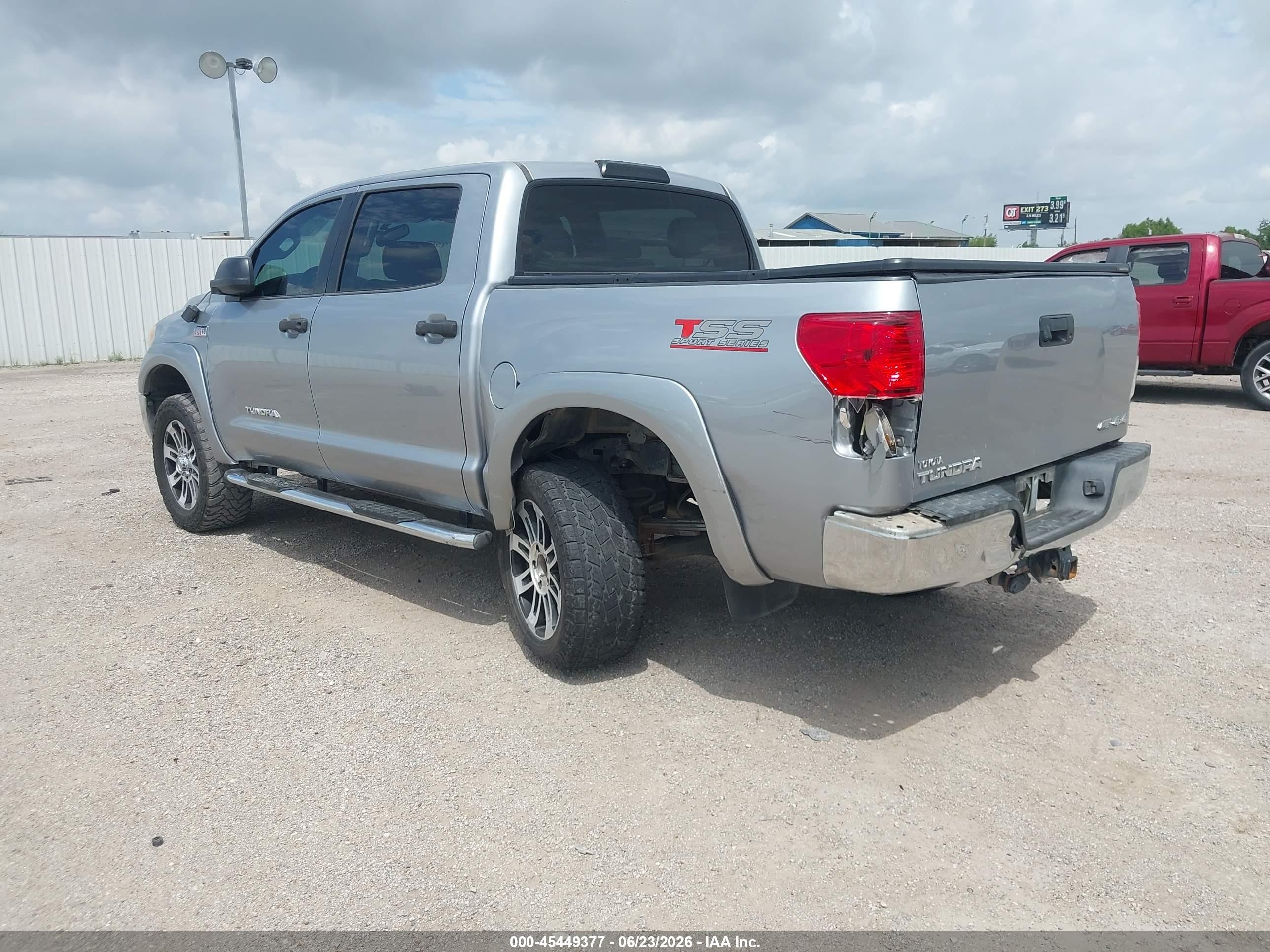 2013 Toyota Tundra Grade 5.7l V8 Silver vin: 5TFDW5F18DX306566