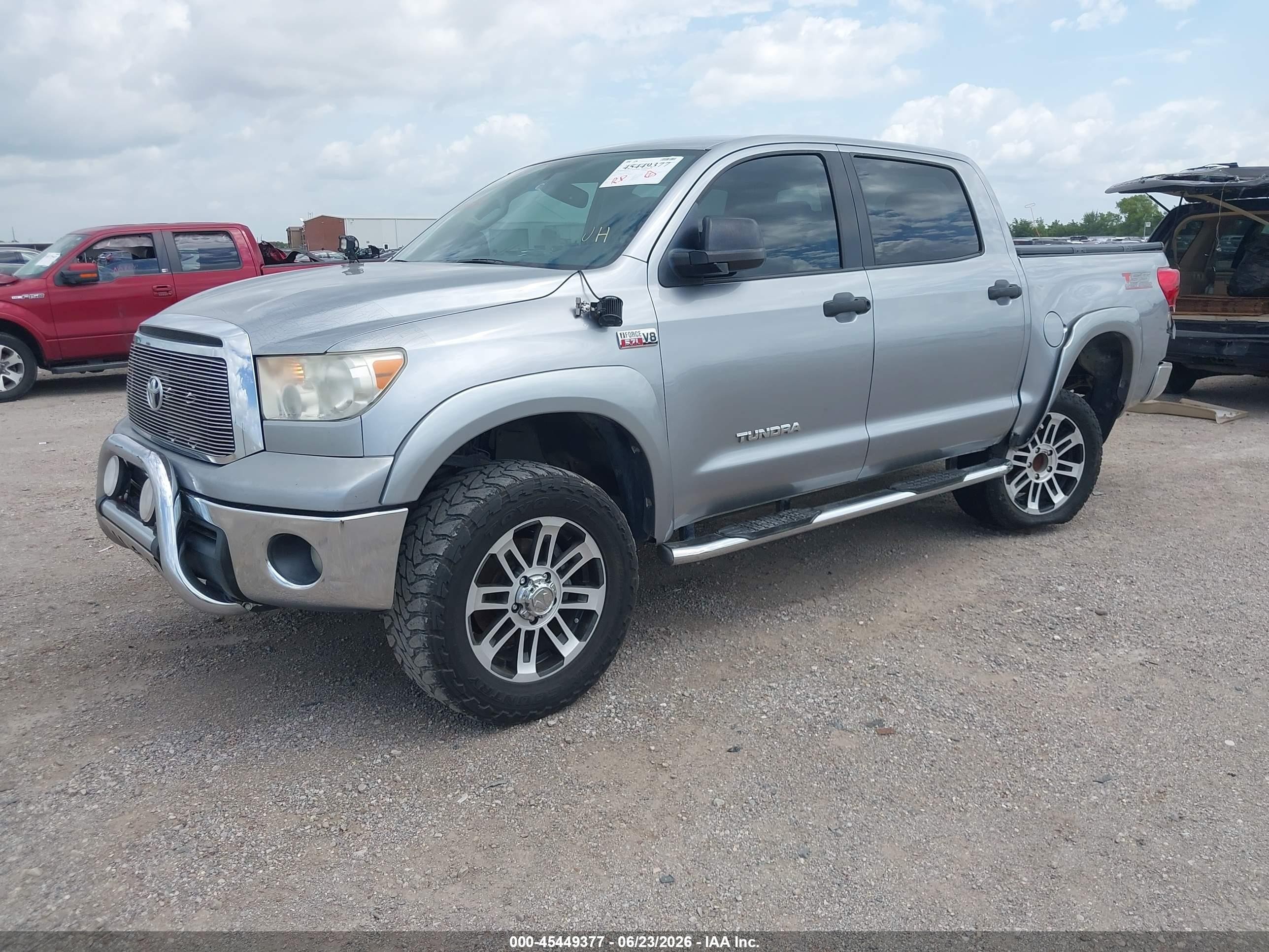 2013 Toyota Tundra Grade 5.7l V8 Silver vin: 5TFDW5F18DX306566