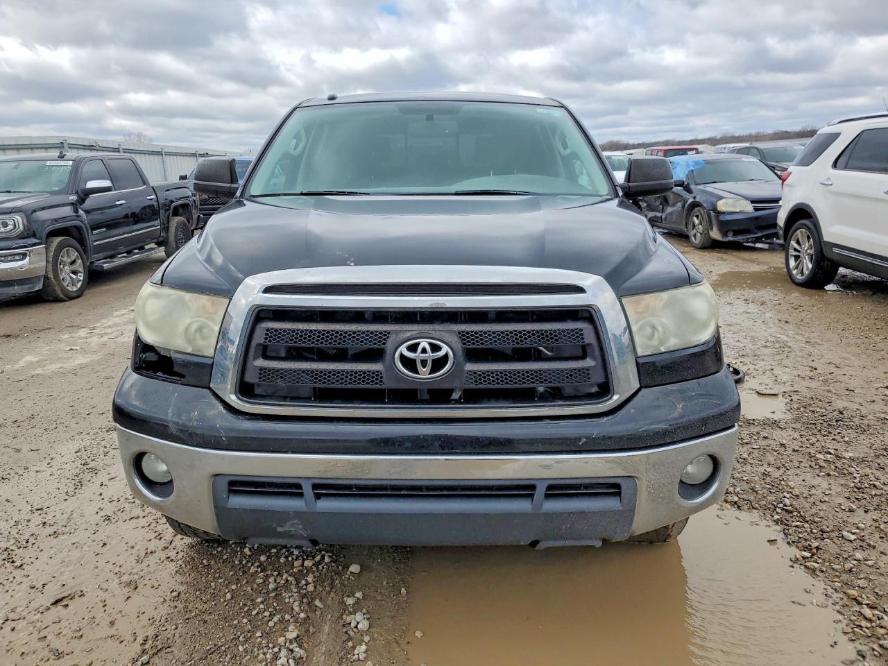 2011 Toyota Tundra Crewmax Sr5 Black vin: 5TFDW5F19BX198312