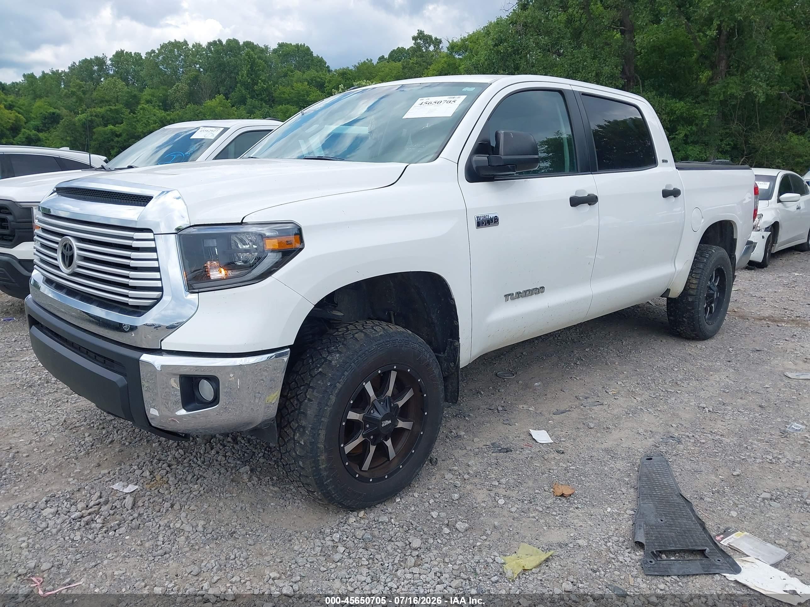 2014 Toyota Tundra Sr5 5.7l V8 White vin: 5TFDW5F19EX359939
