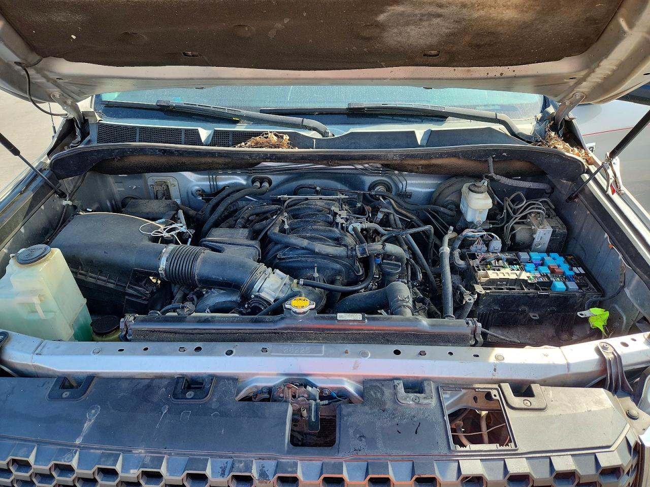 2014 Toyota Tundra Crewmax Sr5 Silver vin: 5TFDW5F19EX408265