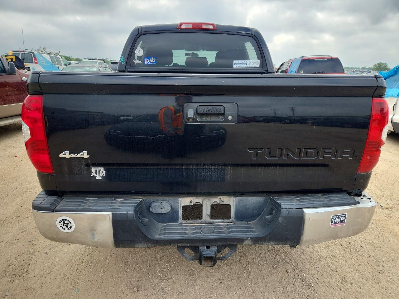 2015 Toyota Tundra Sr5 Black vin: 5TFDW5F19FX417002