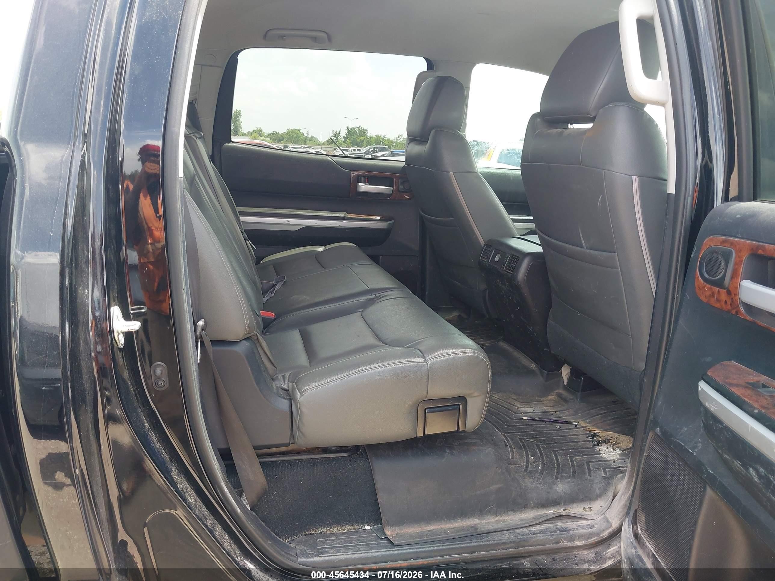 2015 Toyota Tundra Sr5 5.7l V8 Black vin: 5TFDW5F19FX463123