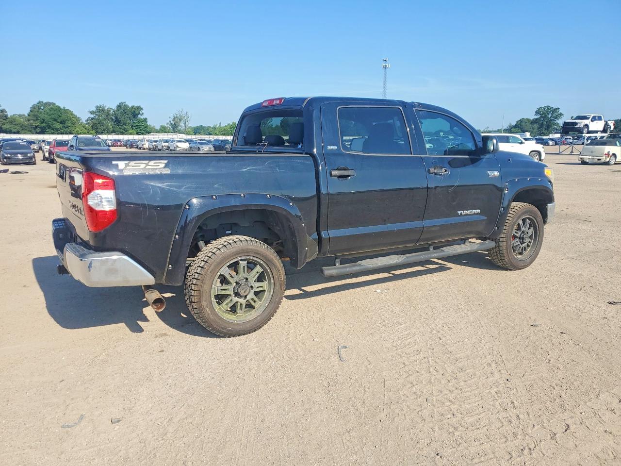 2015 Toyota Tundra Sr5 Black vin: 5TFDW5F19FX488989