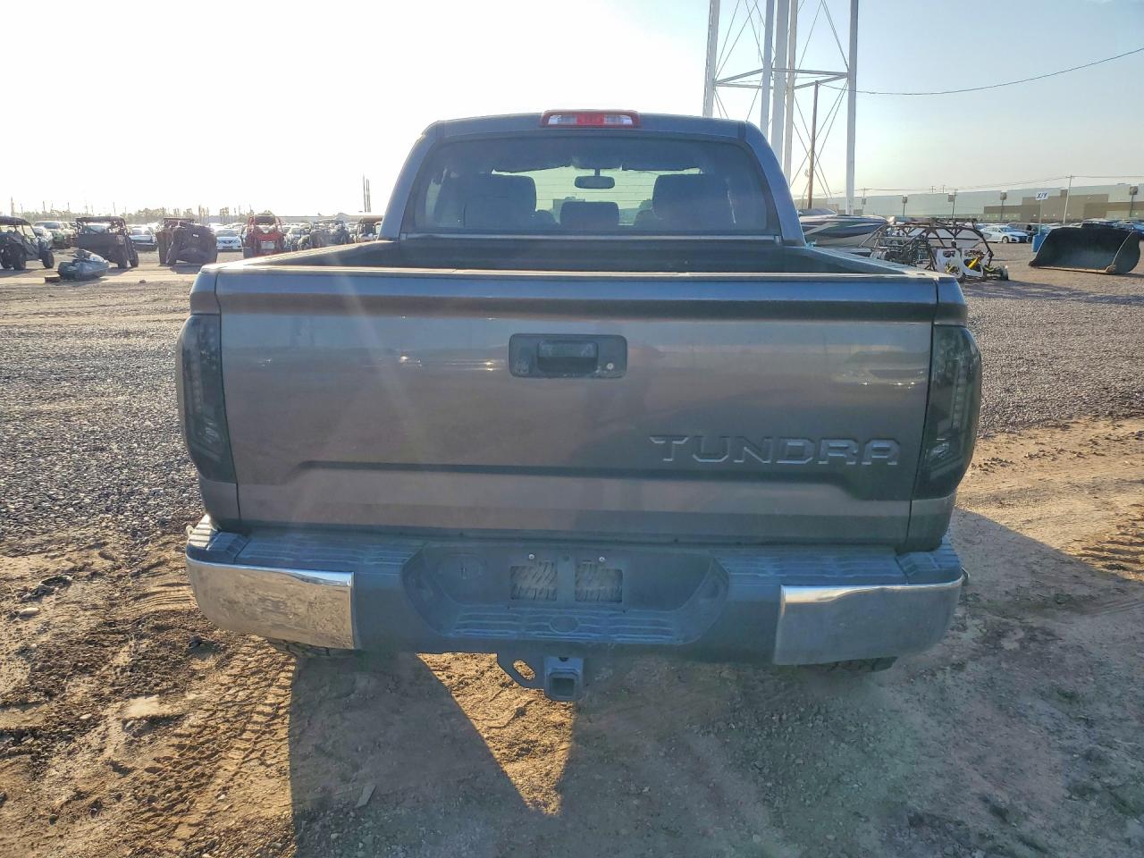 2015 Toyota Tundra Sr5 Gray vin: 5TFDW5F1XFX417834