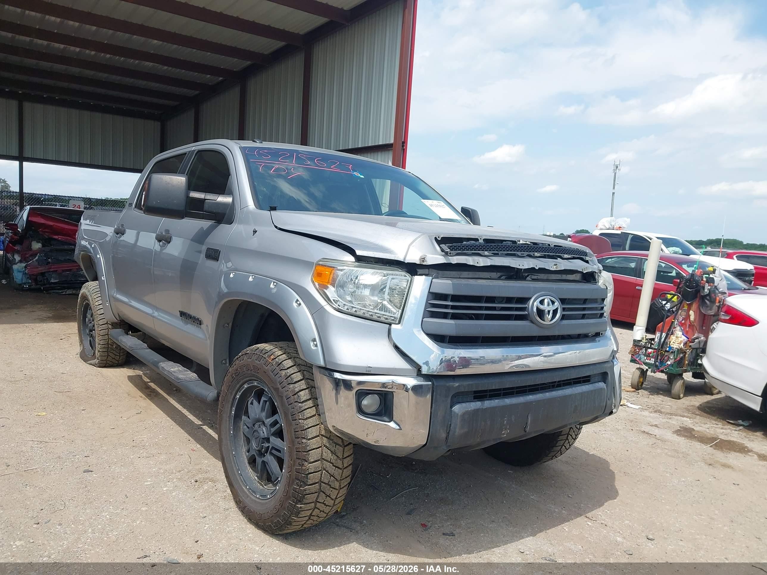 2015 Toyota Tundra Sr5 5.7l V8 Silver vin: 5TFDW5F1XFX427294