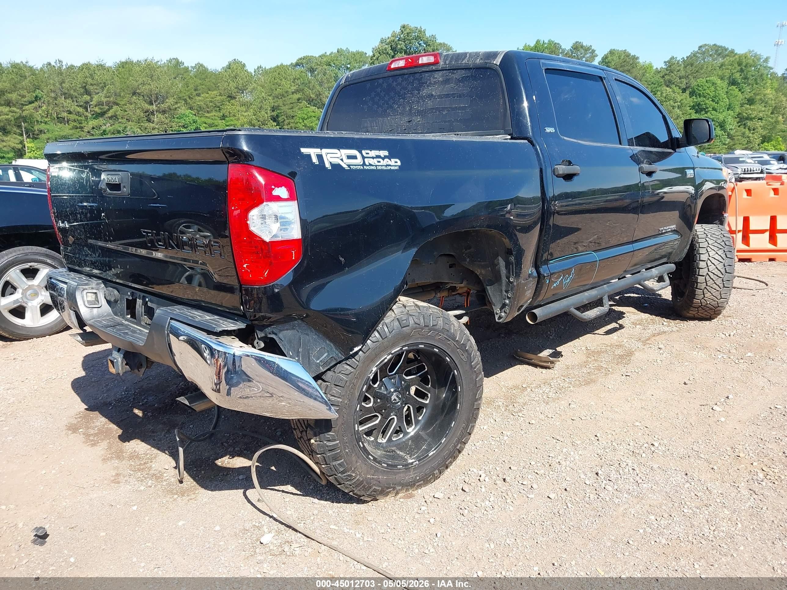 2015 Toyota Tundra Sr5 5.7l V8 Black vin: 5TFDW5F1XFX468587