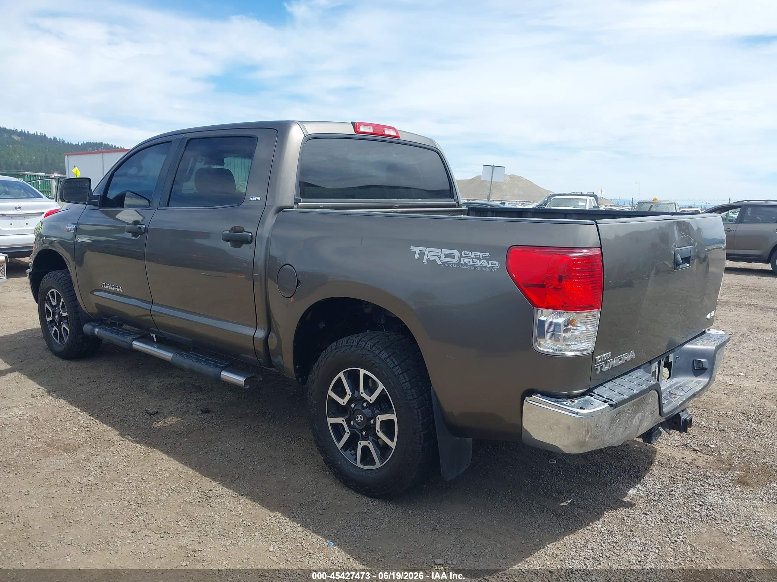 2010 Toyota Tundra Grade 5.7l V8 Brown vin: 5TFDY5F10AX101880