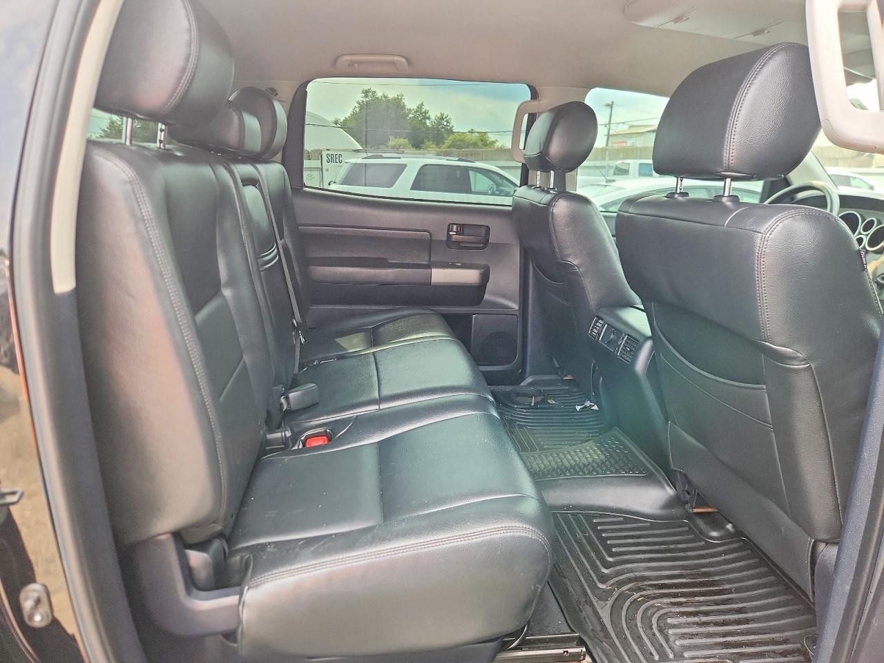 2010 Toyota Tundra Crewmax Sr5 Black vin: 5TFDY5F10AX122924