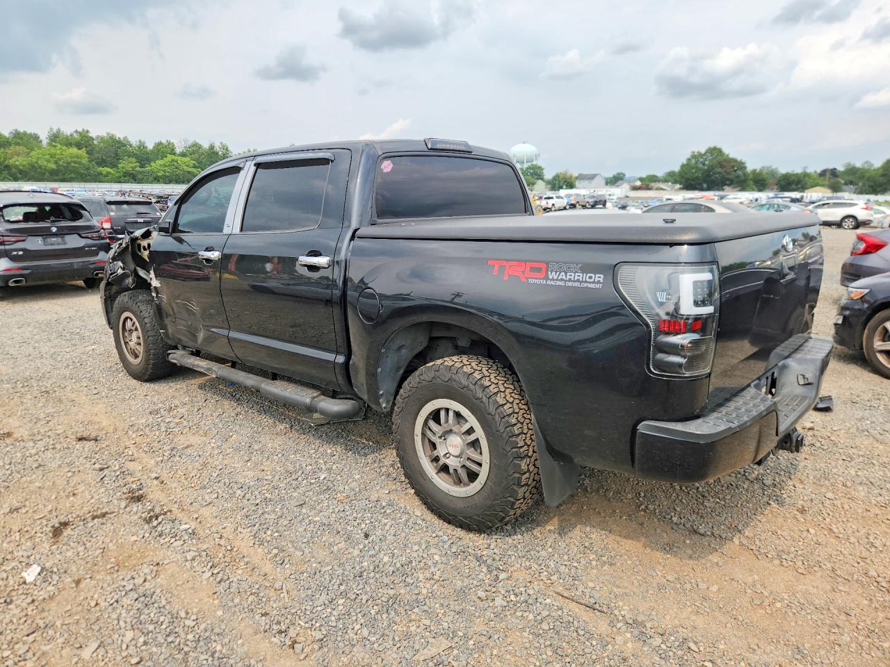 2010 Toyota Tundra Crewmax Sr5 Black vin: 5TFDY5F10AX122924
