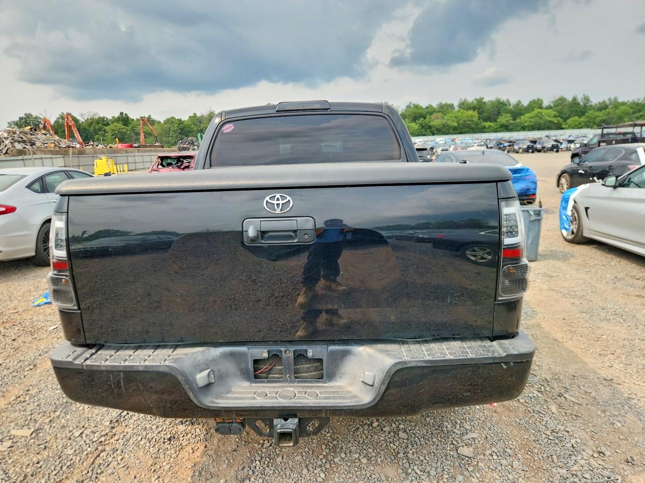 2010 Toyota Tundra Crewmax Sr5 Black vin: 5TFDY5F10AX122924
