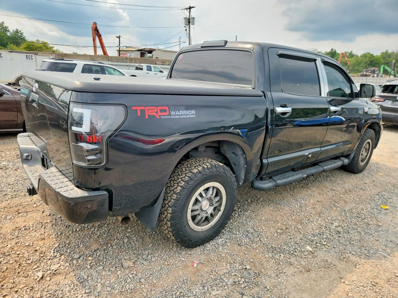 2010 Toyota Tundra Crewmax Sr5 Black vin: 5TFDY5F10AX122924