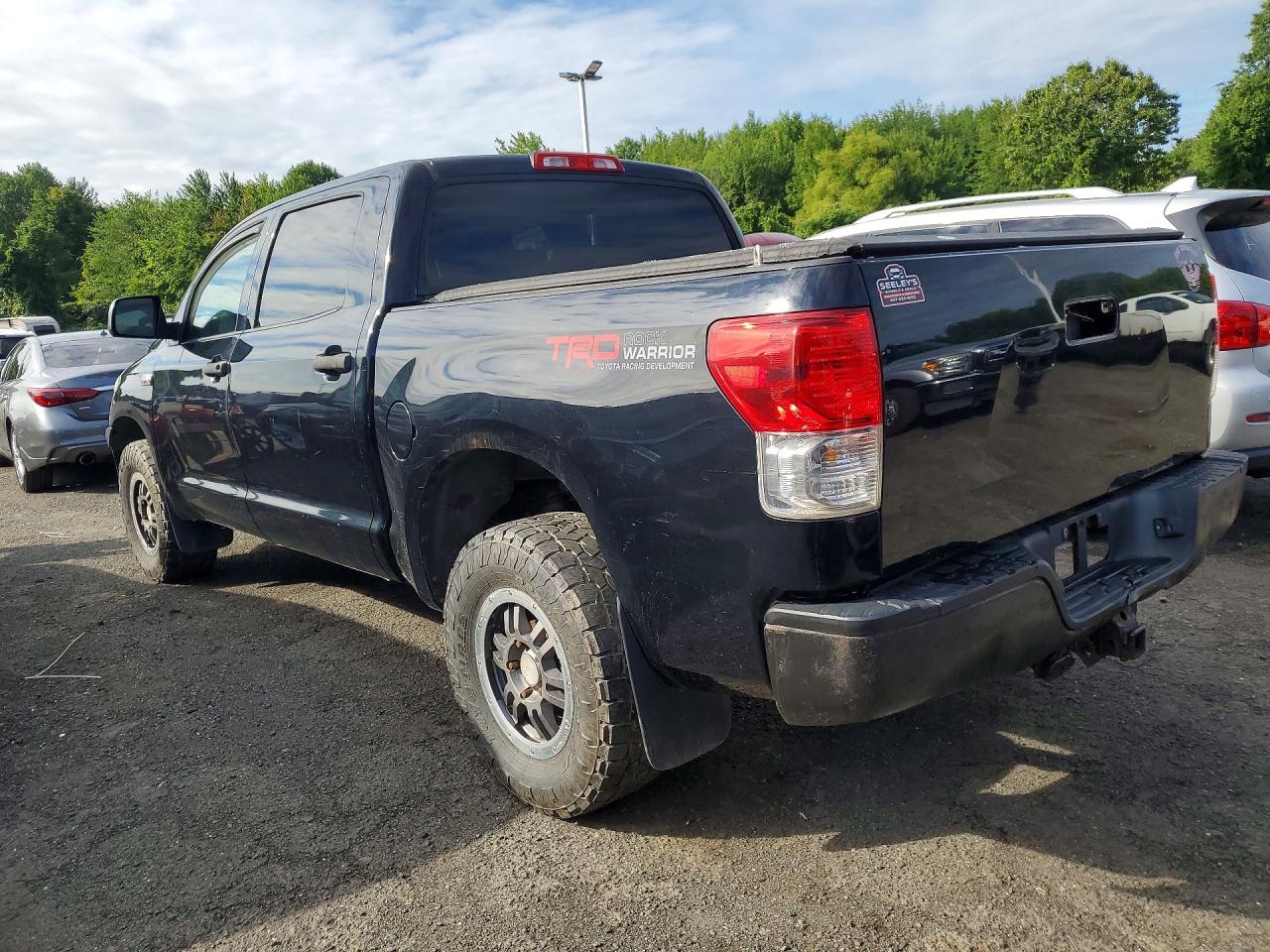 2010 Toyota Tundra Crewmax Sr5 Black vin: 5TFDY5F10AX152330