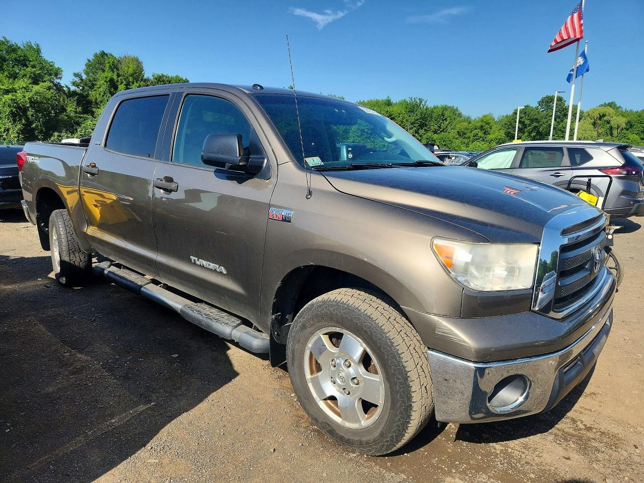 2012 Toyota Tundra Crewmax Sr5 Gray vin: 5TFDY5F10CX216384