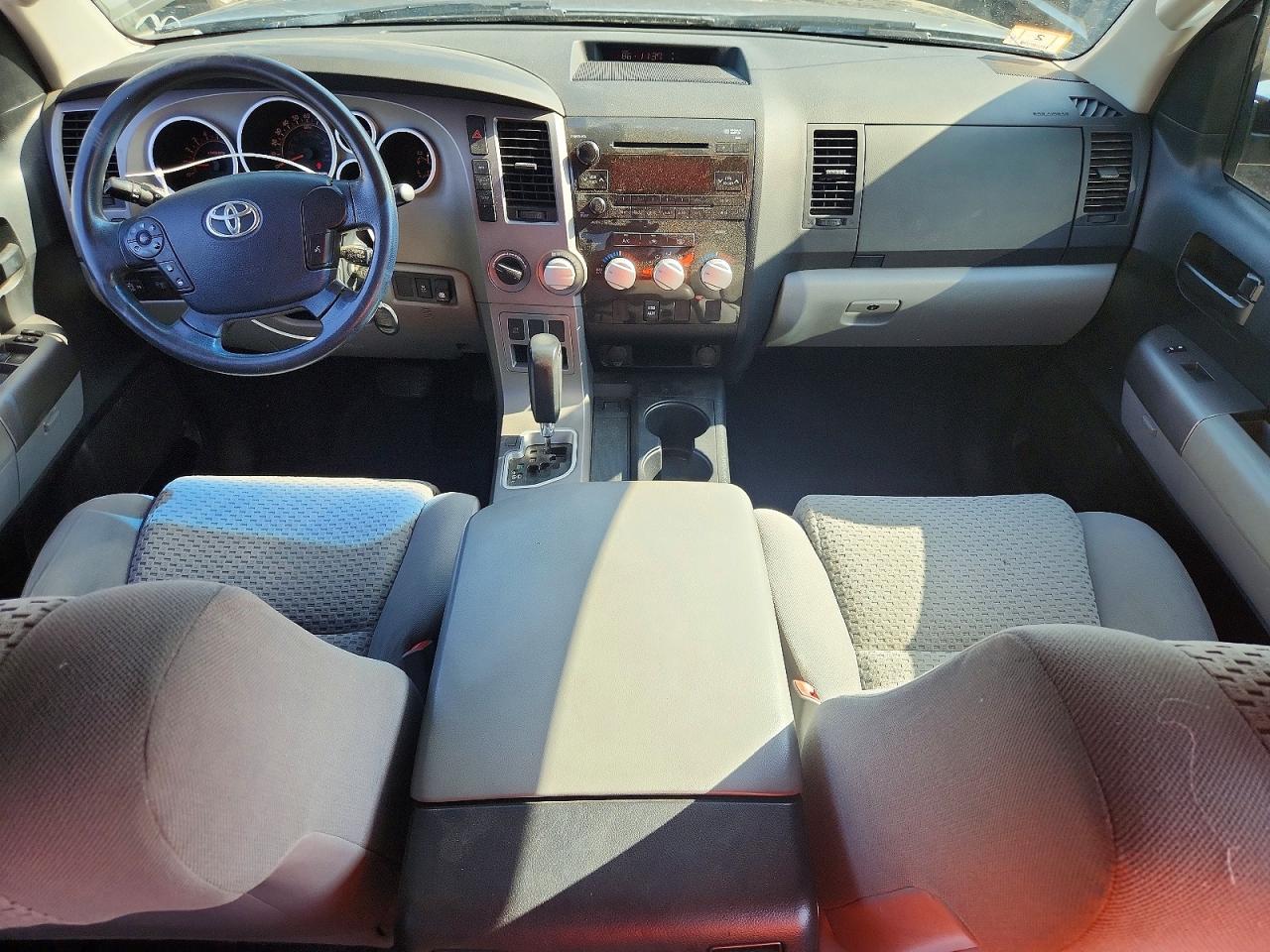 2012 Toyota Tundra Crewmax Sr5 Gray vin: 5TFDY5F10CX216384