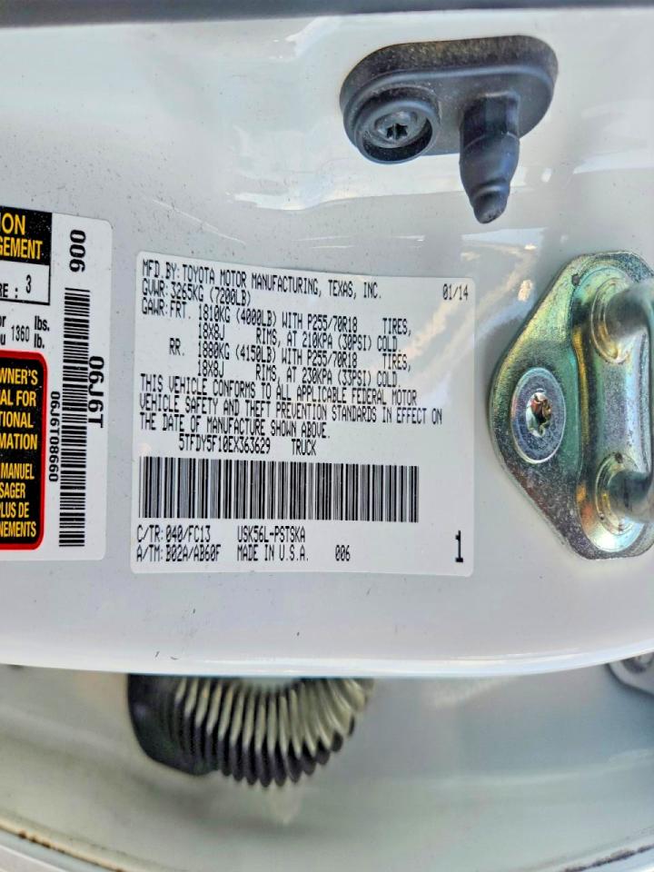 2014 Toyota Tundra Crewmax Sr5 White vin: 5TFDY5F10EX363629