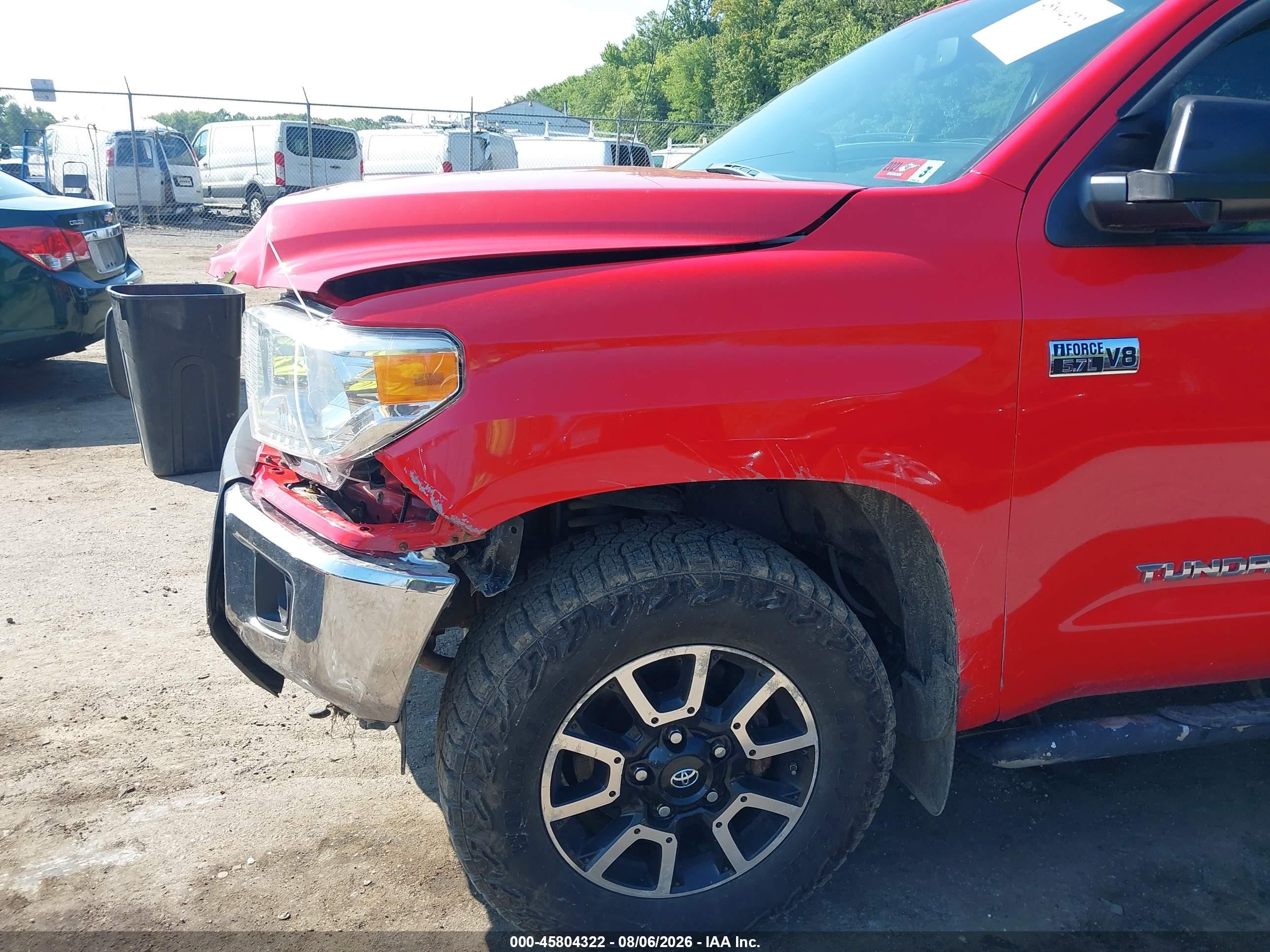 2014 Toyota Tundra Sr5 5.7l V8 Red vin: 5TFDY5F10EX389969