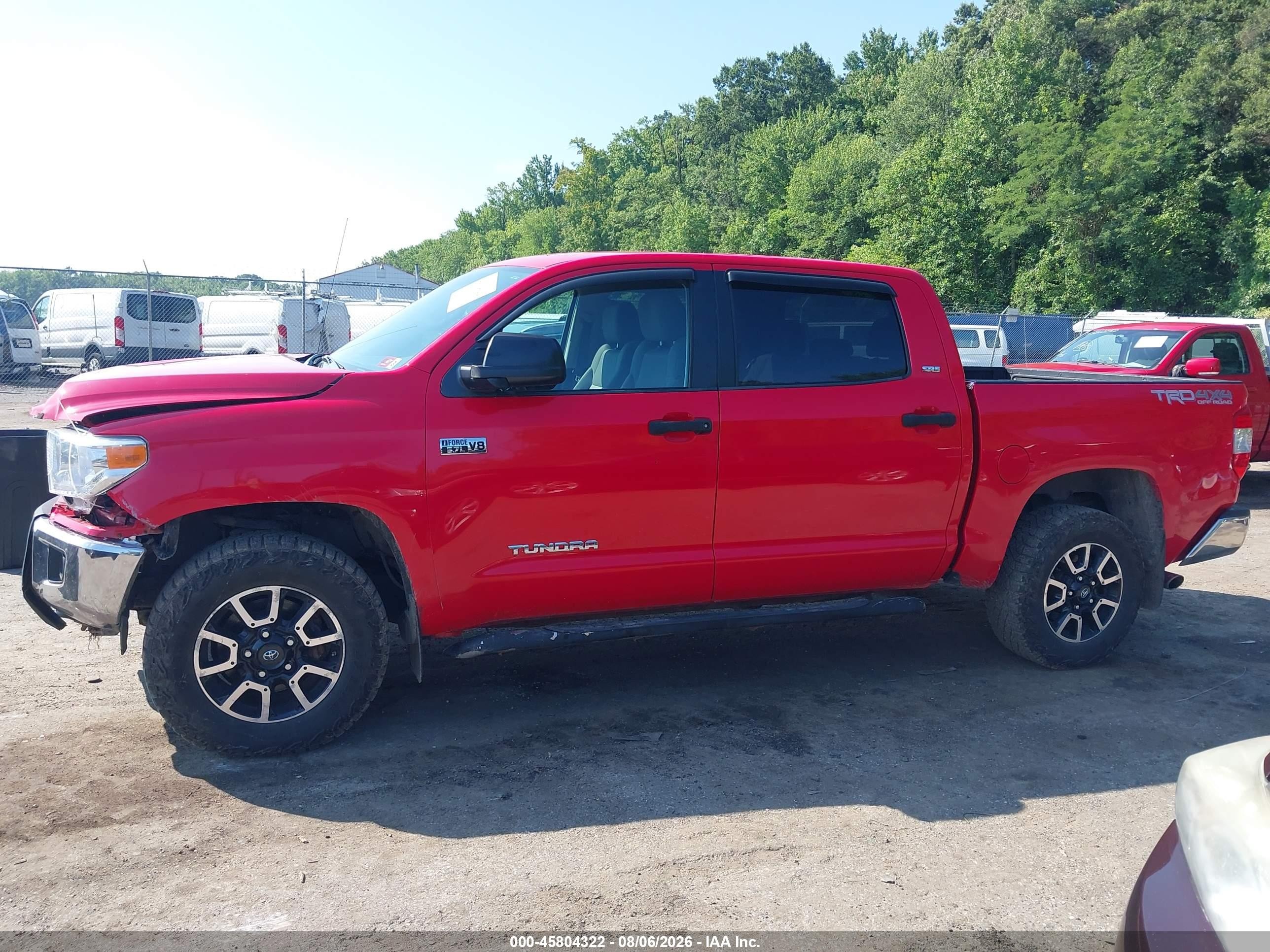 2014 Toyota Tundra Sr5 5.7l V8 Red vin: 5TFDY5F10EX389969