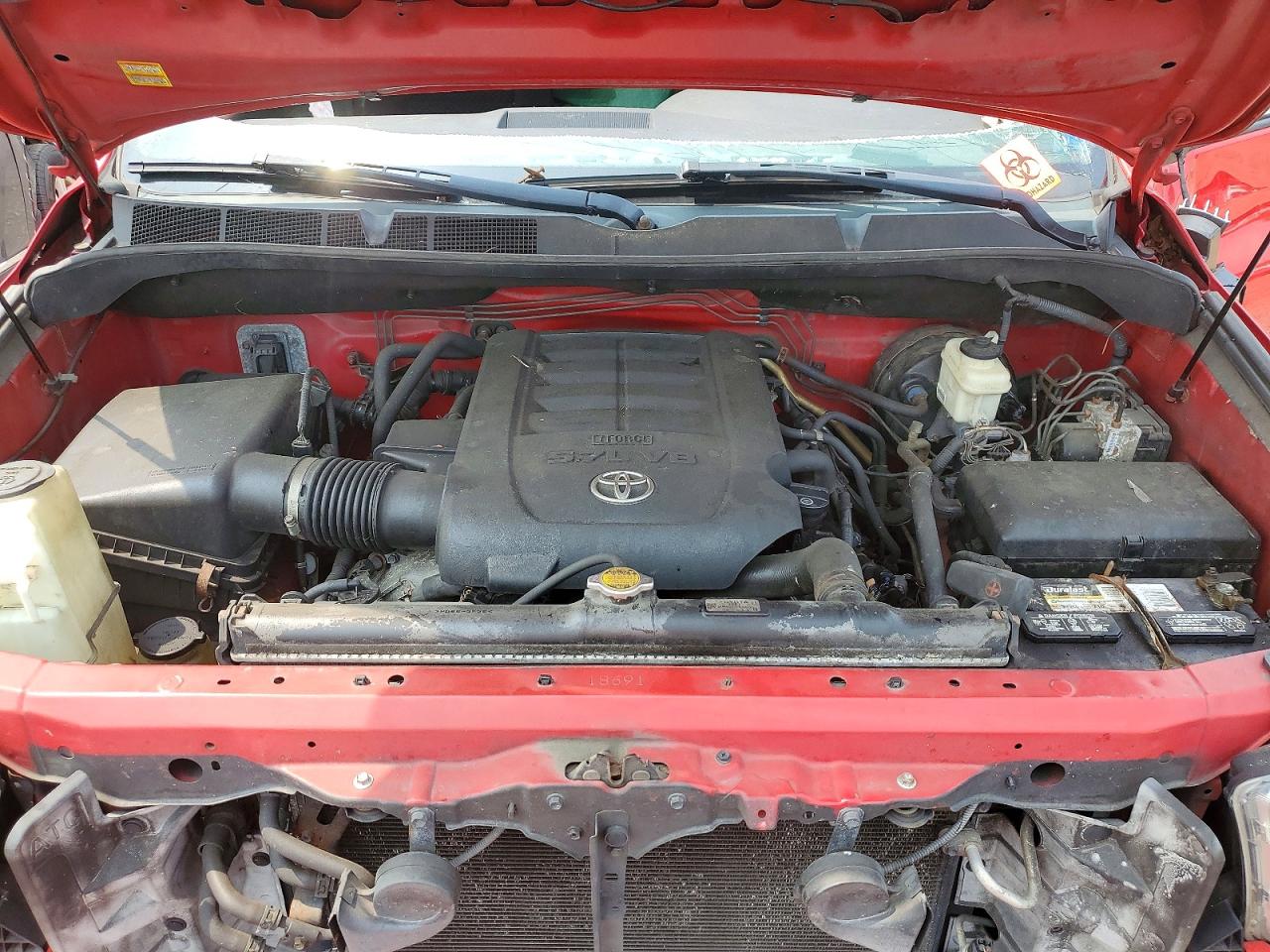 2011 Toyota Tundra Crewmax Sr5 Красный vin: 5TFDY5F11BX176671